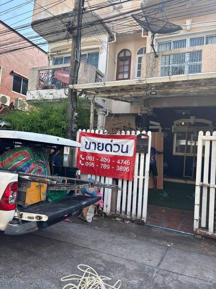 รีโนเวทบ้านทาวน์เฮาส์หลังที่ 1 - Image 2